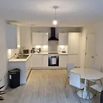 City Haven 2Br Flat In Birmingham Perfect For Family